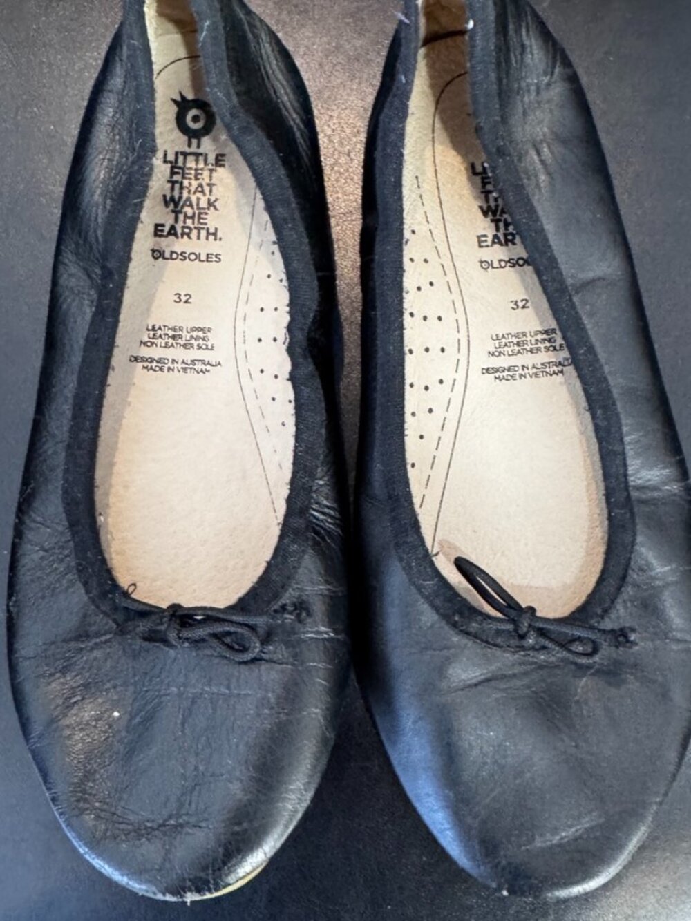 Old Soles Girls' Black Cruise Ballet Flats, Size: Girls US 1/EU 32